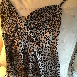 Leopard print  maxi dress from Vince Camuto. XS
